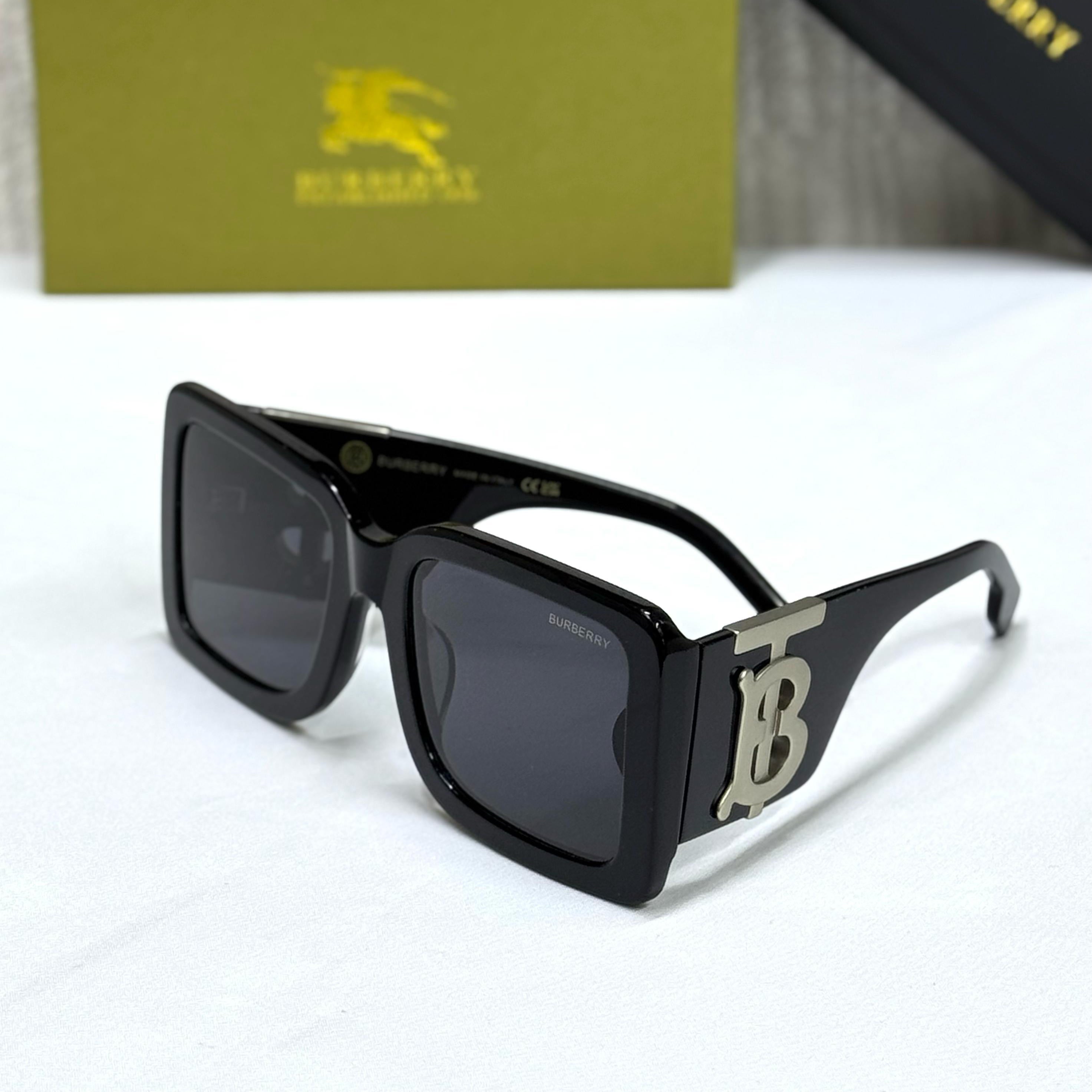 Burberry Vintage Check Monogram Square Sunglasses BE4335